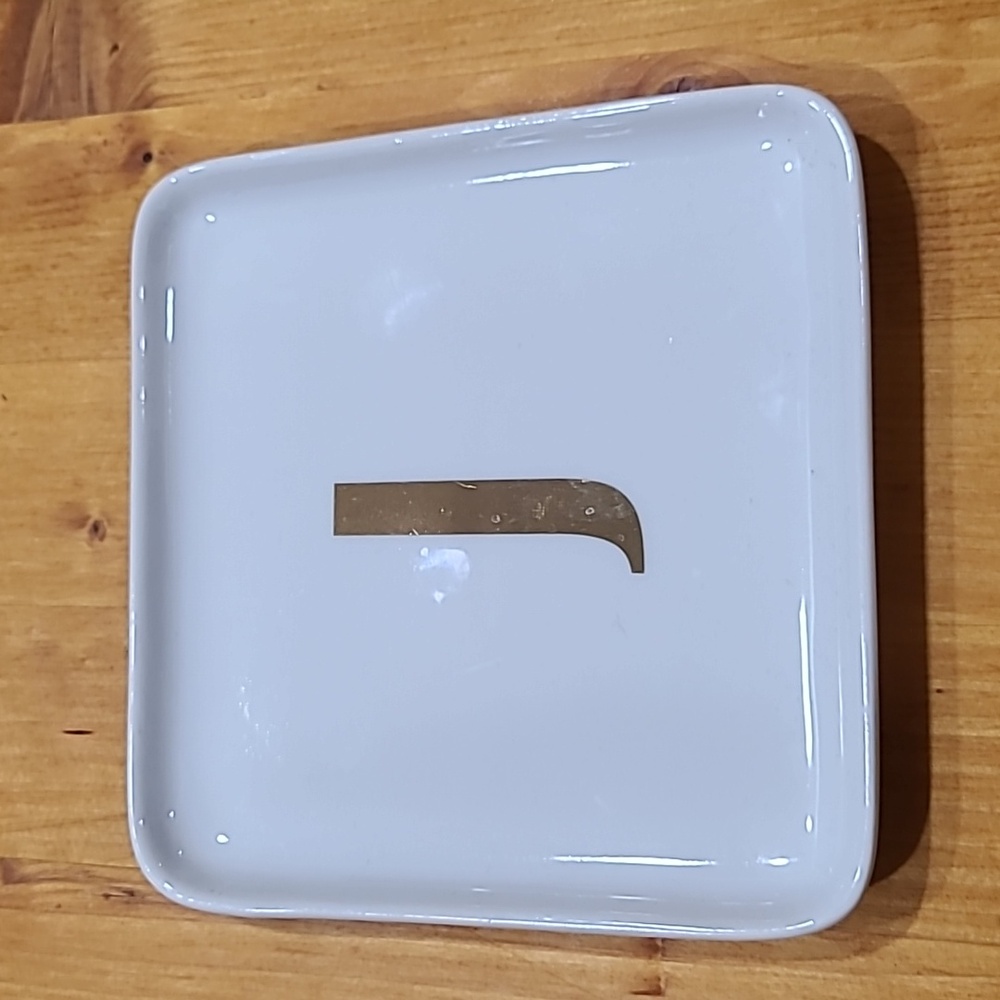NWOT Simple Charm White Appetizer Plates Set of 4 with Initial "J"